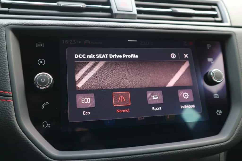 Seat Arona FR Beats *1.HD/DSG/RFK/VC/NAVI/TEMPO/PDC* 01/2021-photo-24