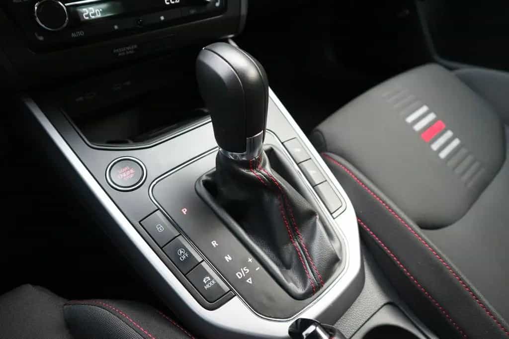 Seat Arona FR Beats *1.HD/DSG/RFK/VC/NAVI/TEMPO/PDC* 01/2021-photo-25