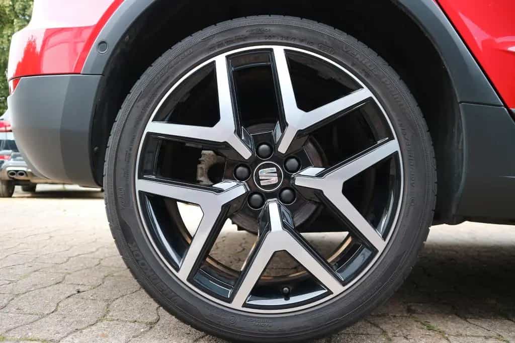 Seat Arona FR Beats *1.HD/DSG/RFK/VC/NAVI/TEMPO/PDC* 01/2021-photo-29