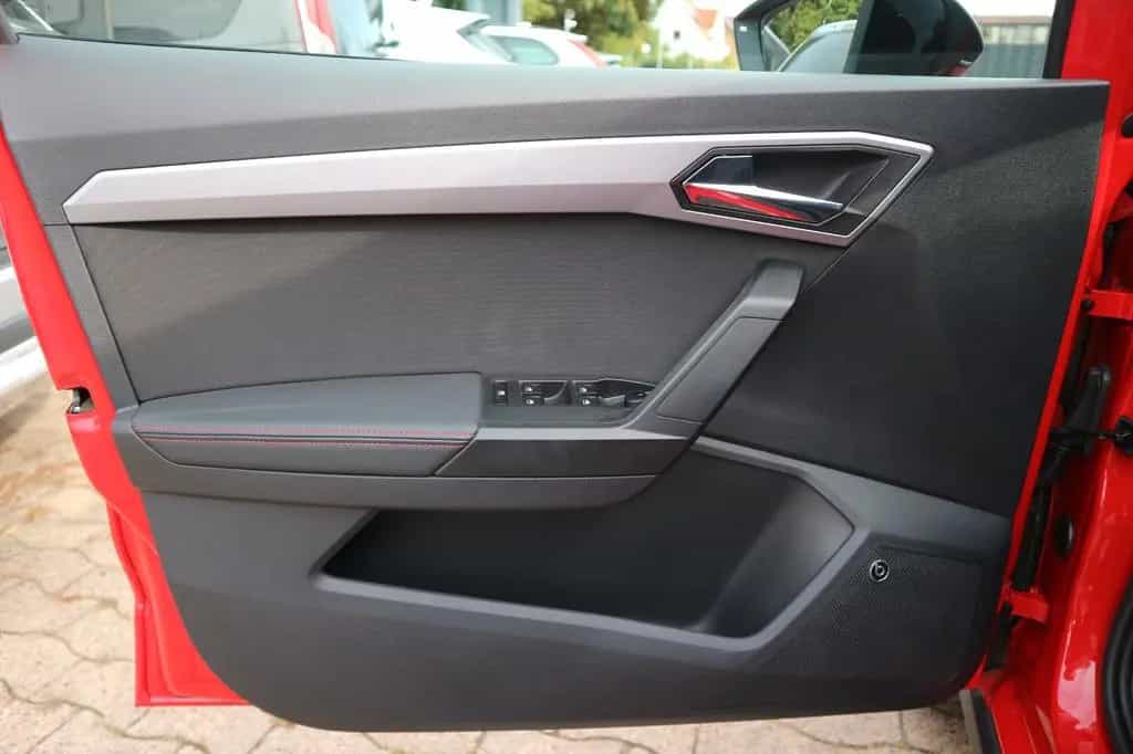 Seat Arona FR Beats *1.HD/DSG/RFK/VC/NAVI/TEMPO/PDC* 01/2021-photo-8