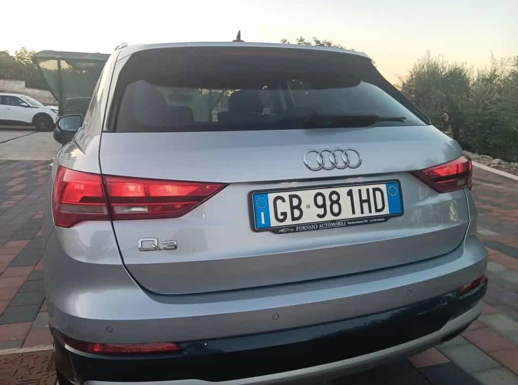 Audi Q3 35 TDI S tronic Business Advanced 05/2020-photo-4
