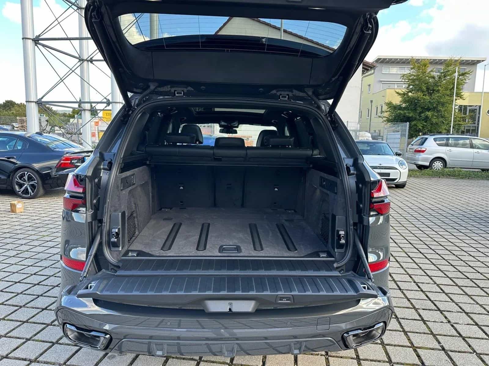 BMW X5 null-photo-16