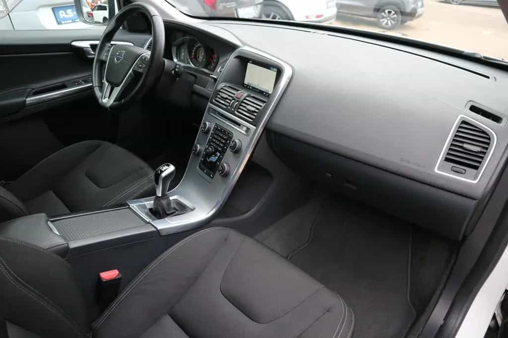 Volvo XC 60 Kinetic 2WD *2.HD/RFK/NAV/TEMPO/PDC* 11/2016-photo-19