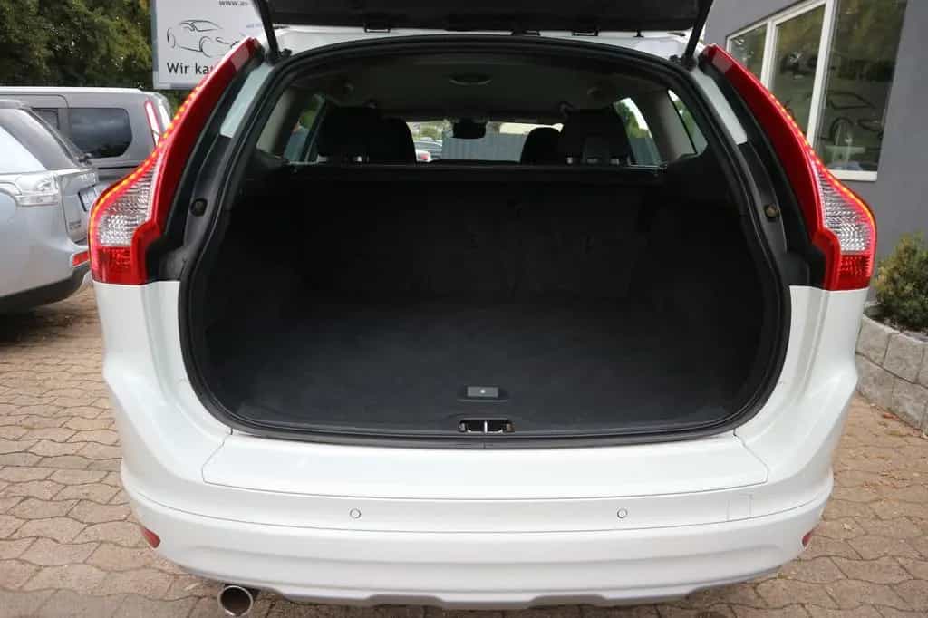 Volvo XC 60 Kinetic 2WD *2.HD/RFK/NAV/TEMPO/PDC* 11/2016-photo-21