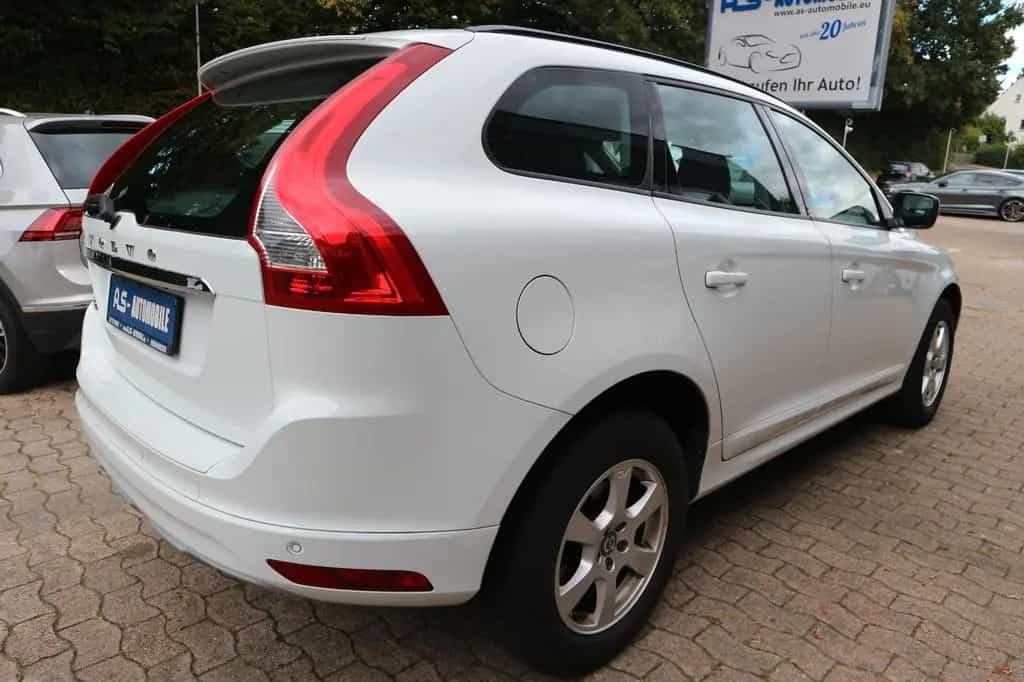 Volvo XC 60 Kinetic 2WD *2.HD/RFK/NAV/TEMPO/PDC* 11/2016-photo-5