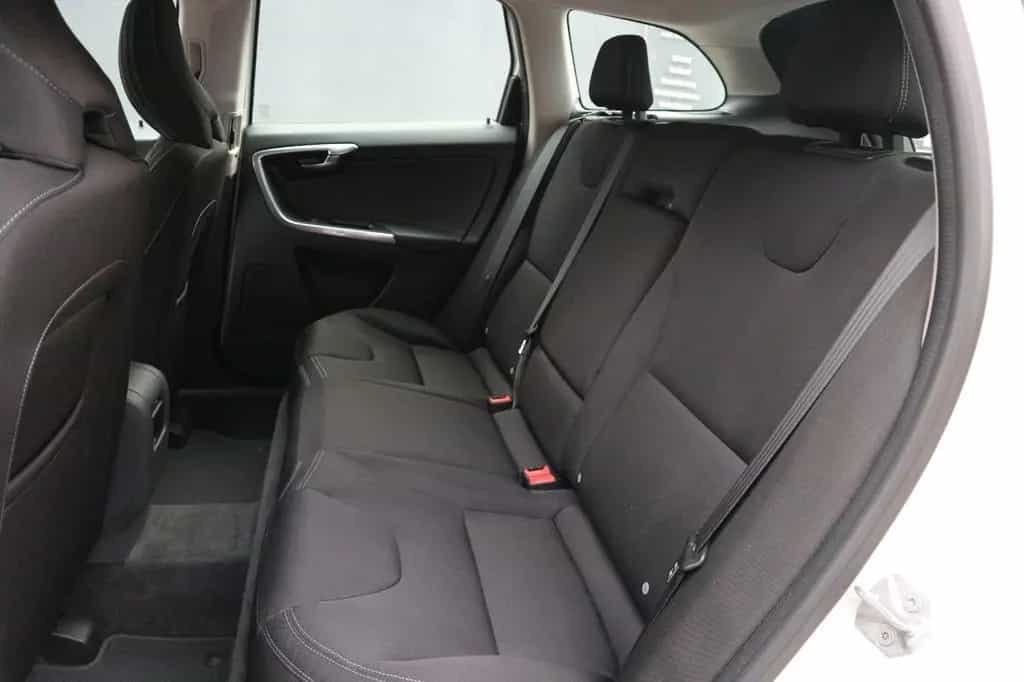 Volvo XC 60 Kinetic 2WD *2.HD/RFK/NAV/TEMPO/PDC* 11/2016-photo-9