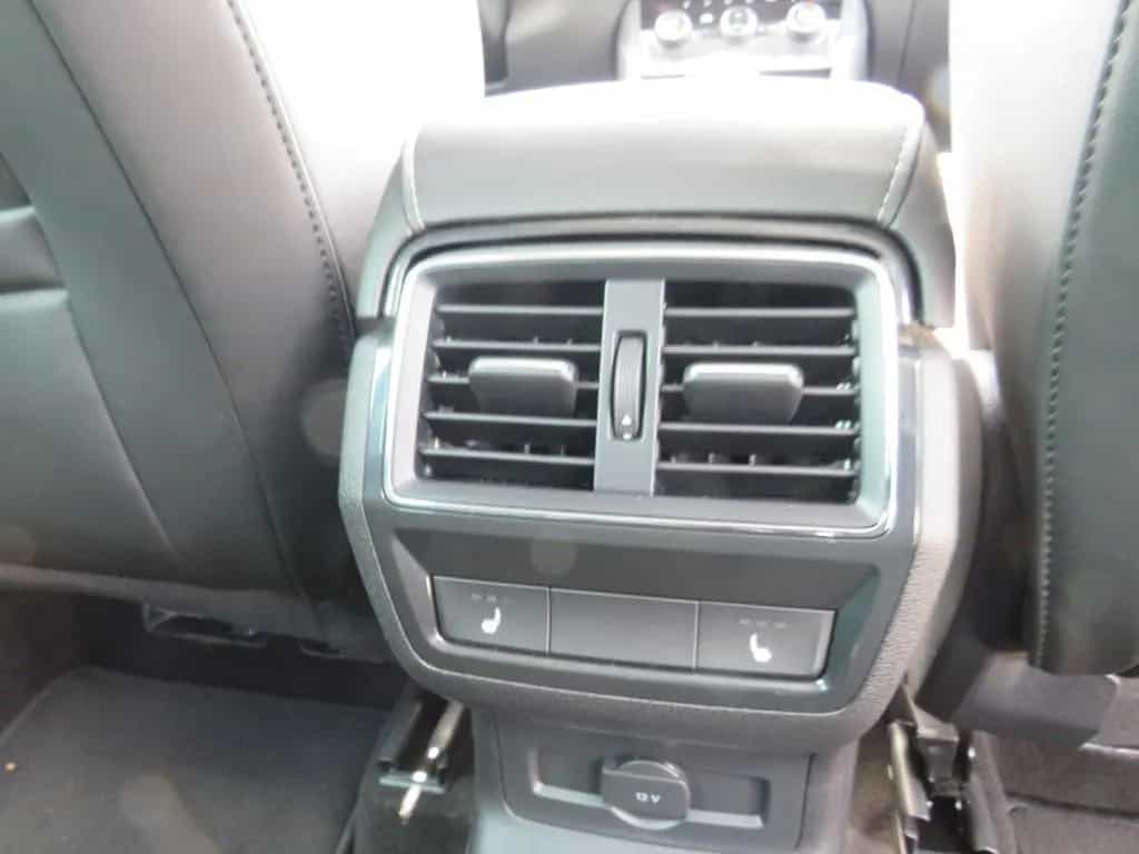 Skoda Karoq 1,5 TSI SELECT +LED+CAM+TEMP 02/2024-photo-11