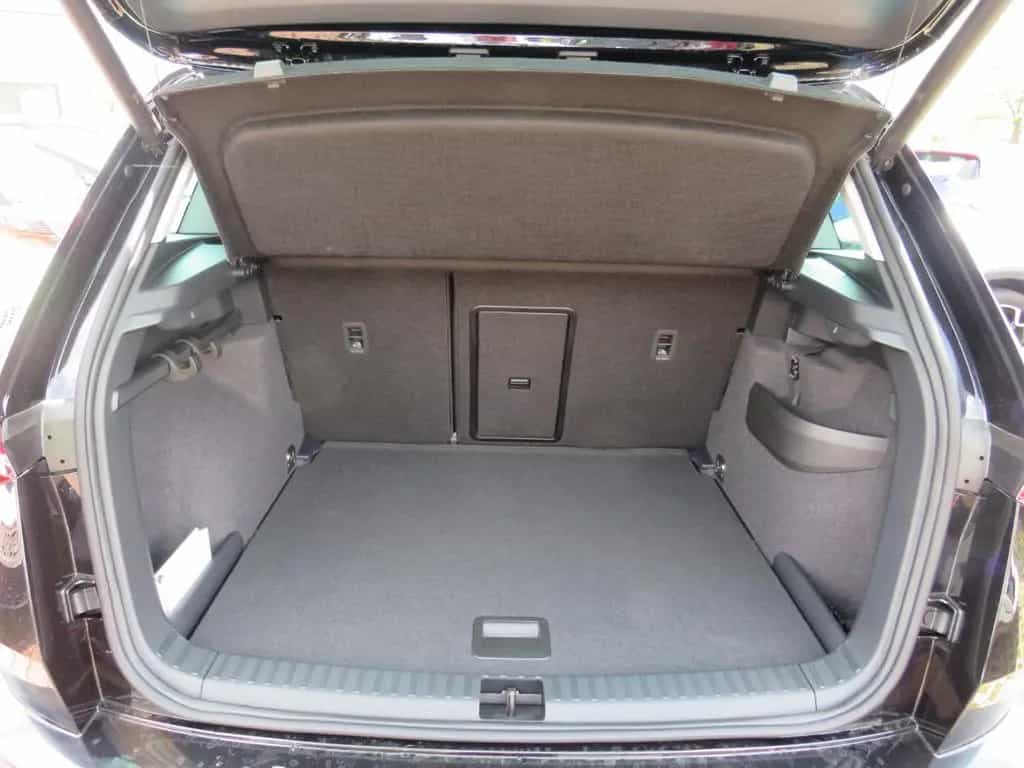 Skoda Karoq 1,5 TSI SELECT +LED+CAM+TEMP 02/2024-photo-12