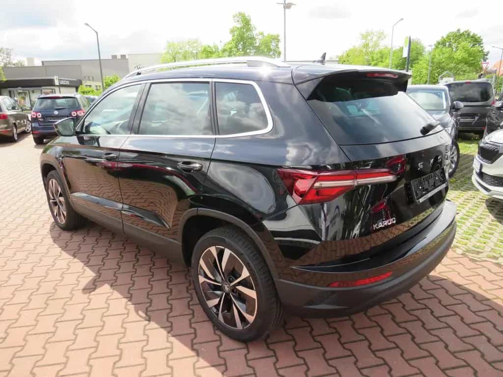 Skoda Karoq 1,5 TSI SELECT +LED+CAM+TEMP 02/2024-photo-3