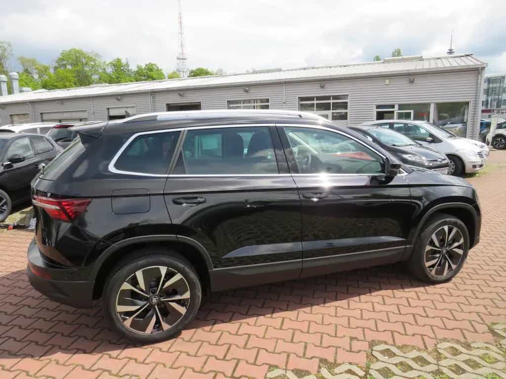 Skoda Karoq 1,5 TSI SELECT +LED+CAM+TEMP 02/2024-photo-5