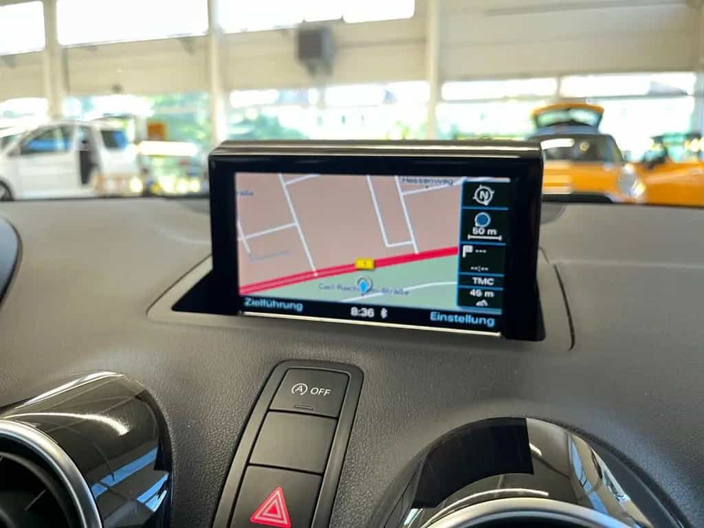 Audi A1 S-line 1.4 TFSI Parksensor Bluetooth Tempomat 05/2018-photo-11