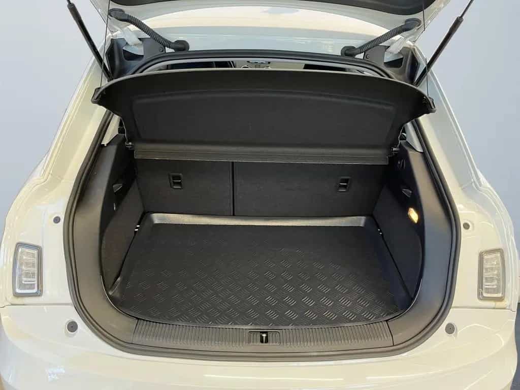 Audi A1 S-line 1.4 TFSI Parksensor Bluetooth Tempomat 05/2018-photo-12