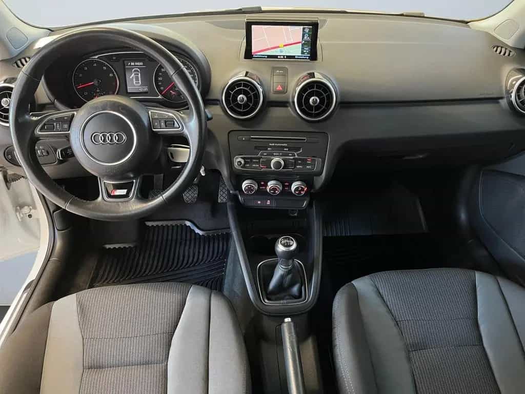 Audi A1 S-line 1.4 TFSI Parksensor Bluetooth Tempomat 05/2018-photo-6