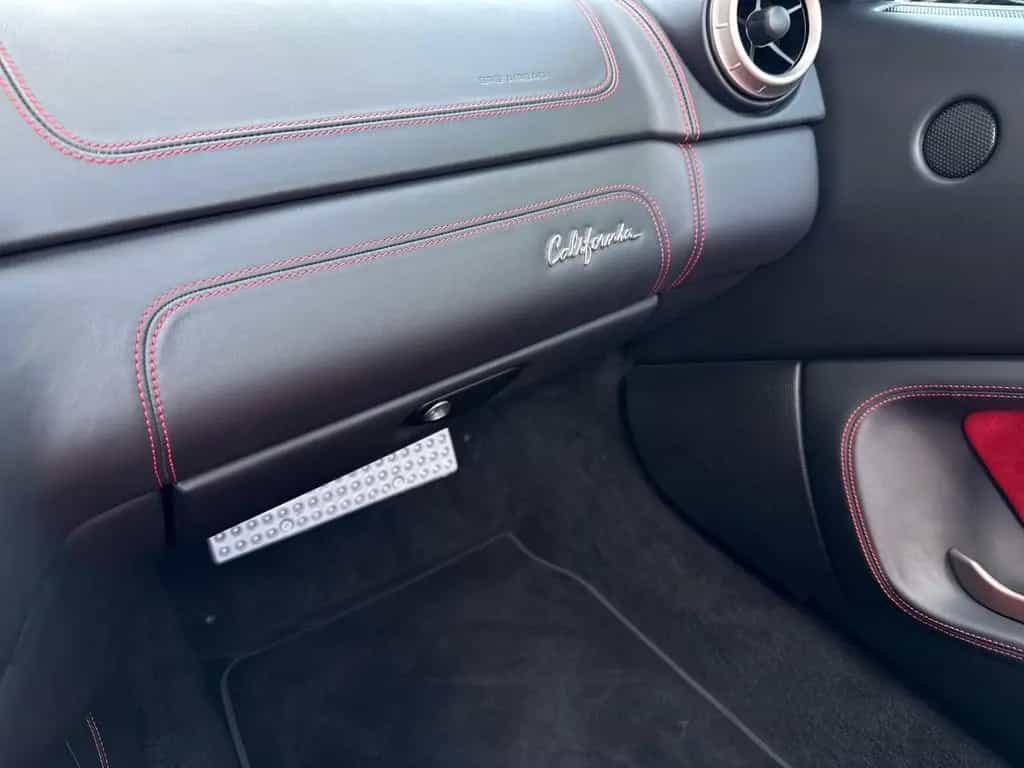 Ferrari California 30*Karbon-Schalensitze*Karbon* 03/2015-photo-16