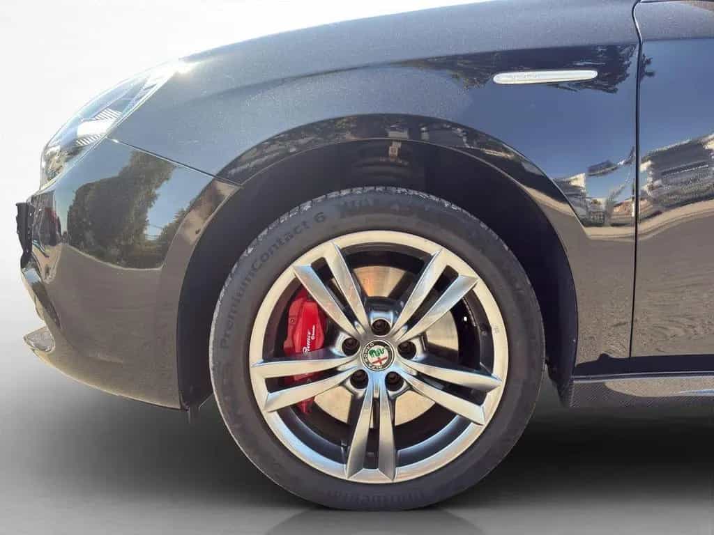Alfa Romeo Giulietta Sport 1.4 TB*Einparkhilfe*Sitzheizung* 08/2018-photo-9