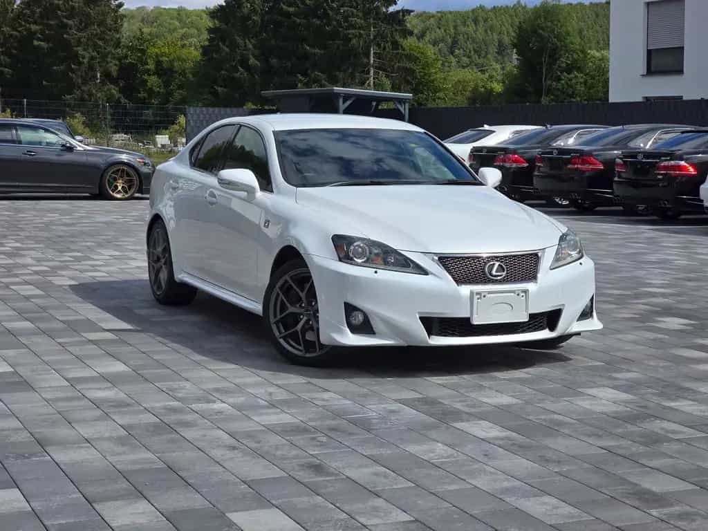 Lexus IS350 F-Sport Video großer Service 11/2011-photo-0