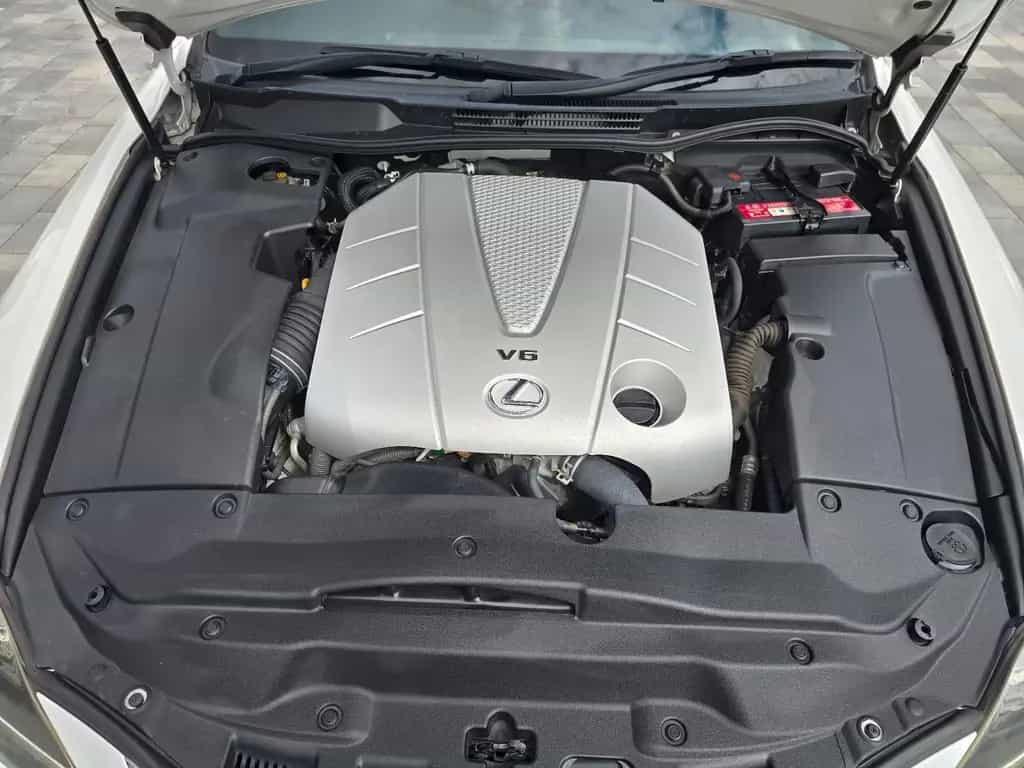 Lexus IS350 F-Sport Video großer Service 11/2011-photo-13