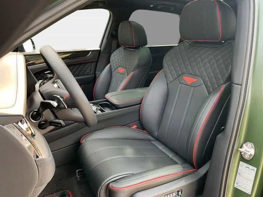 Bentley Bentayga New Bentayga  V8 S Black Edition 12/2025-photo-14