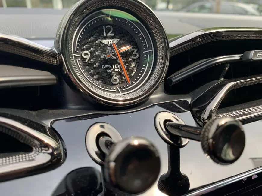 Bentley Bentayga New Bentayga  V8 S Black Edition 12/2025-photo-31