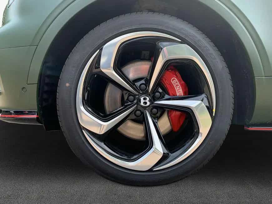 Bentley Bentayga New Bentayga  V8 S Black Edition 12/2025-photo-6