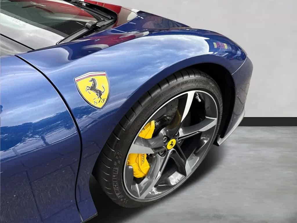 Ferrari SF90 Spider *Embleme*Navi*PDC*Klima*Leder* 07/2021-photo-10