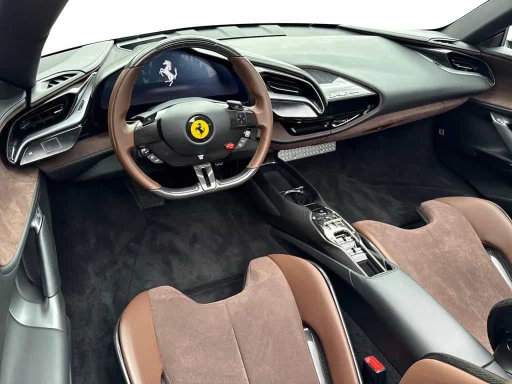 Ferrari SF90 Spider *Embleme*Navi*PDC*Klima*Leder* 07/2021-photo-12