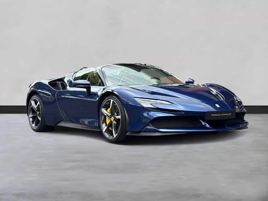 Ferrari SF90 Spider *Embleme*Navi*PDC*Klima*Leder* 07/2021-photo-4