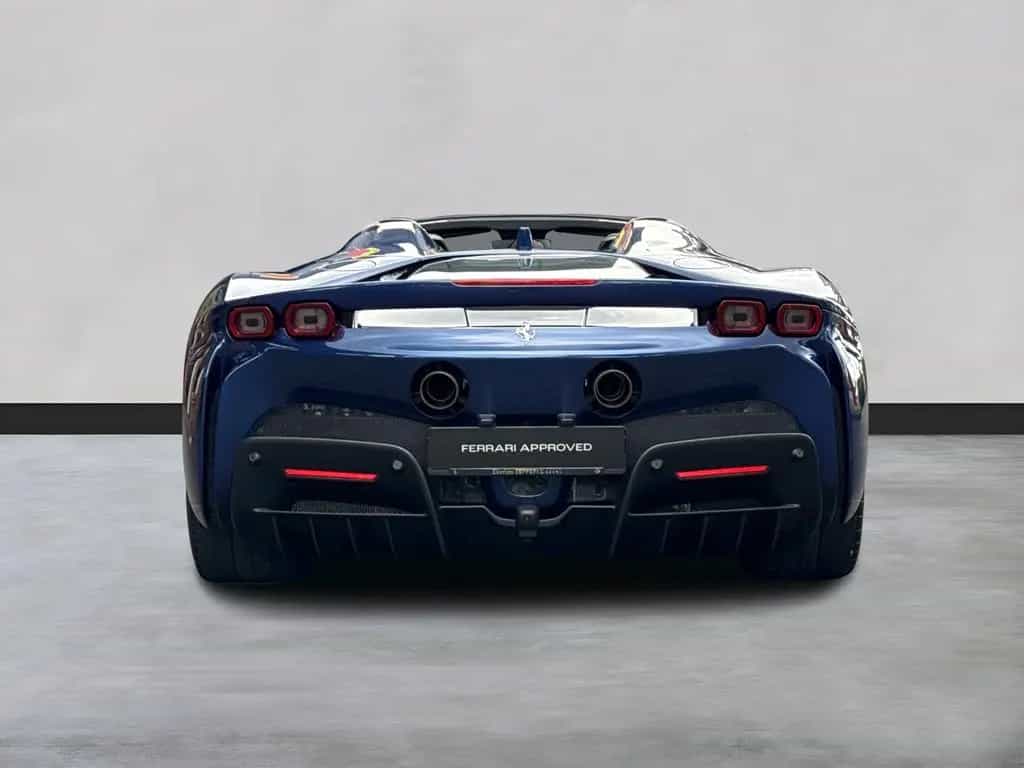 Ferrari SF90 Spider *Embleme*Navi*PDC*Klima*Leder* 07/2021-photo-7