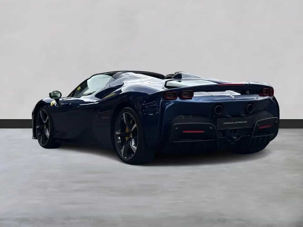 Ferrari SF90 Spider *Embleme*Navi*PDC*Klima*Leder* 07/2021-photo-8