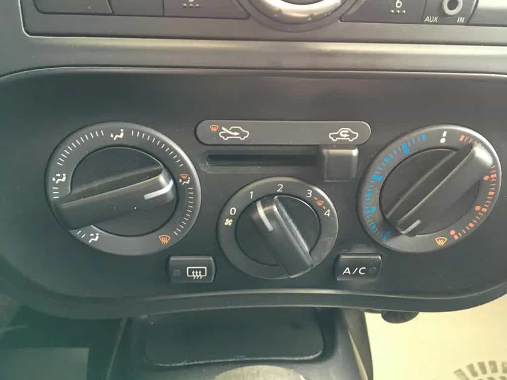 Nissan Juke 1.6 Tekna 1.Hand/Autom/Sitzh./Allwetter 07/2017-photo-14