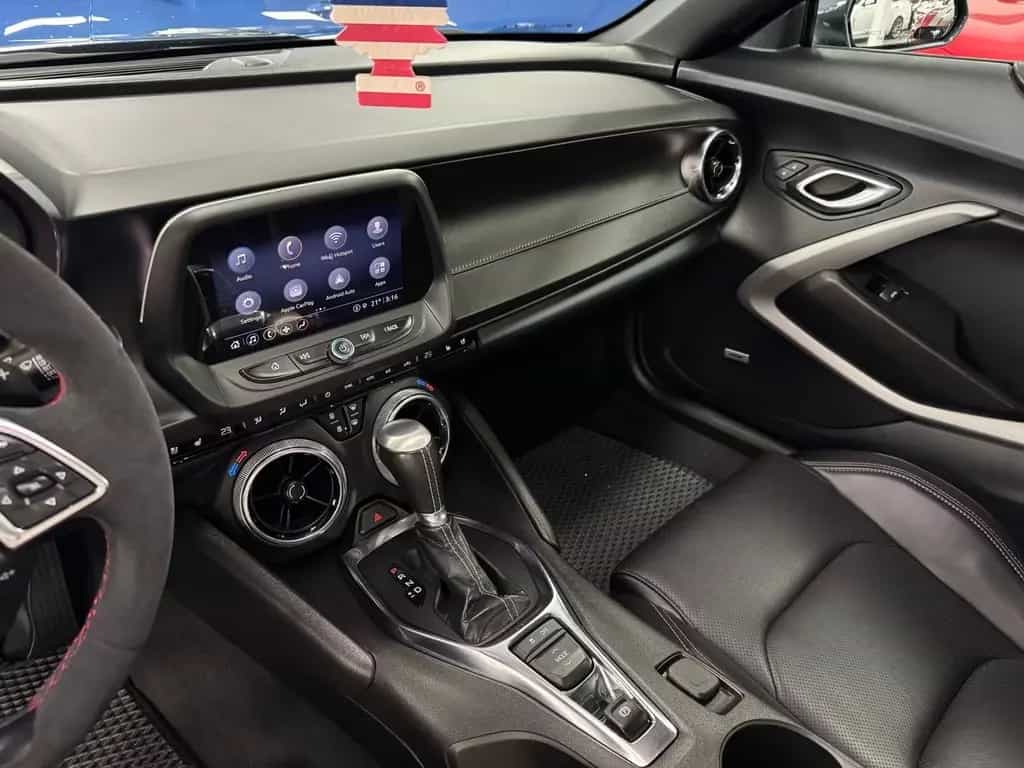 Chevrolet Camaro RS *3,6l V6 SZH / 4-ROHR / KAMERA* 06/2022-photo-17