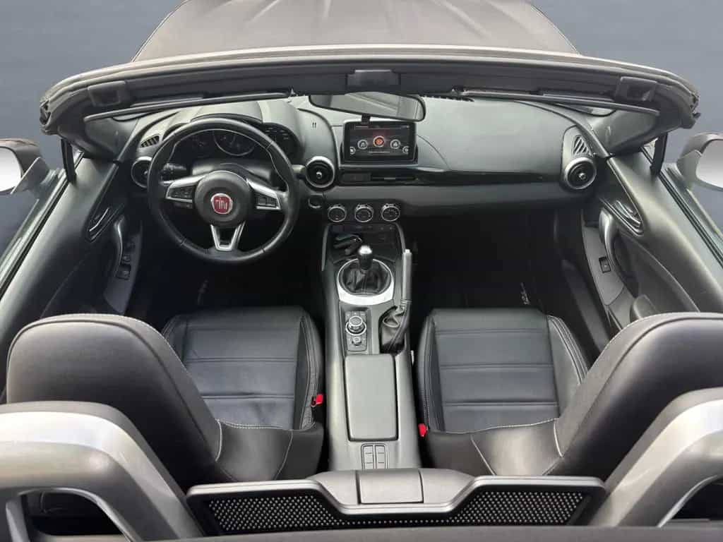 Fiat 124 Spider Lusso MultiAir Turbo Navi Klimaautom 02/2018-photo-9