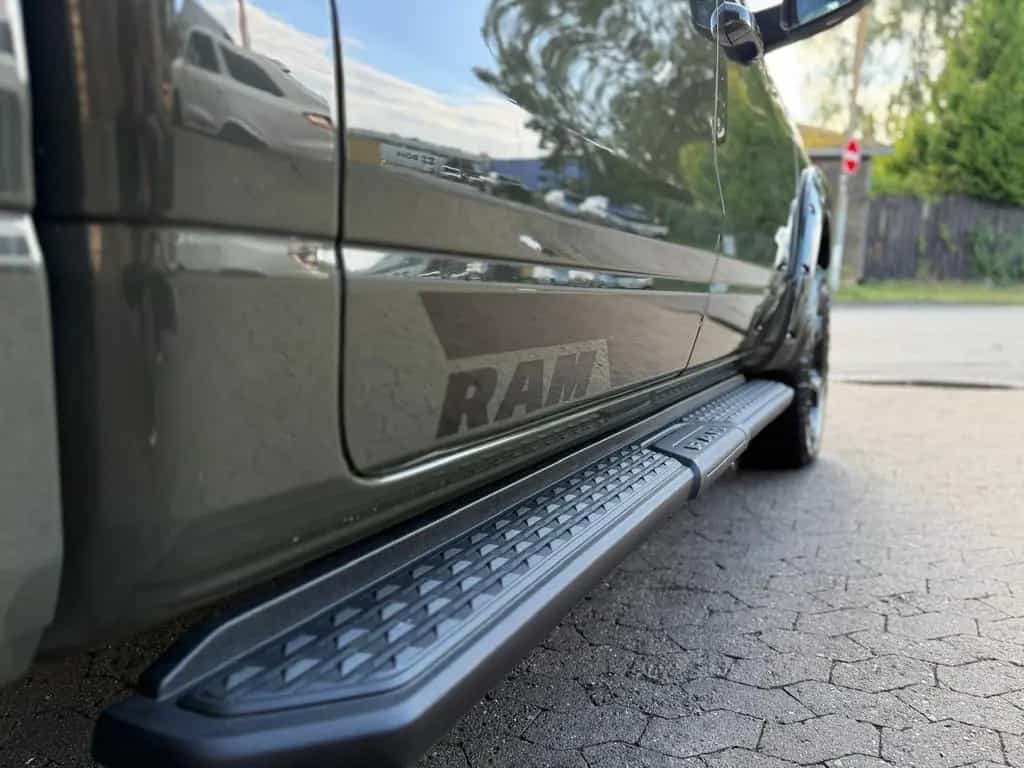 Dodge V8*OFFROAD*LIFT*ALCANTARA*4X4*NAVI*AHK*GARANTIE 12/2021-photo-20