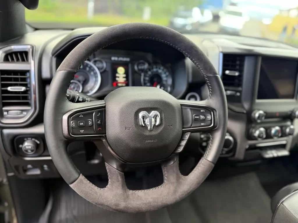 Dodge V8*OFFROAD*LIFT*ALCANTARA*4X4*NAVI*AHK*GARANTIE 12/2021-photo-33