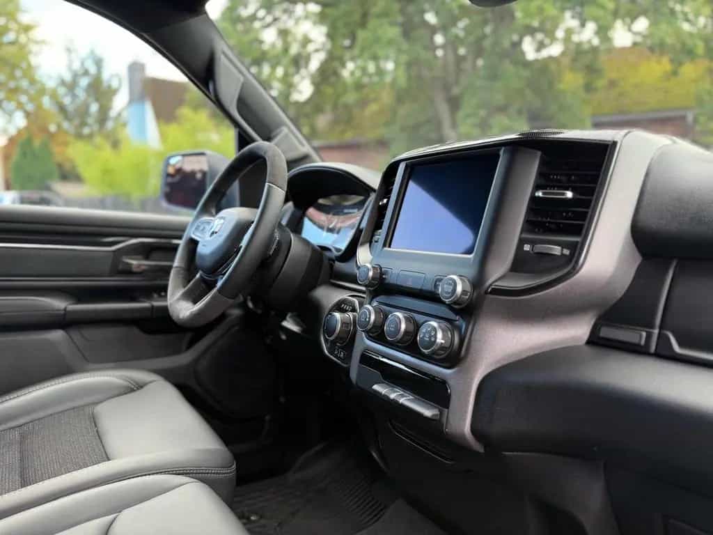 Dodge V8*OFFROAD*LIFT*ALCANTARA*4X4*NAVI*AHK*GARANTIE 12/2021-photo-47