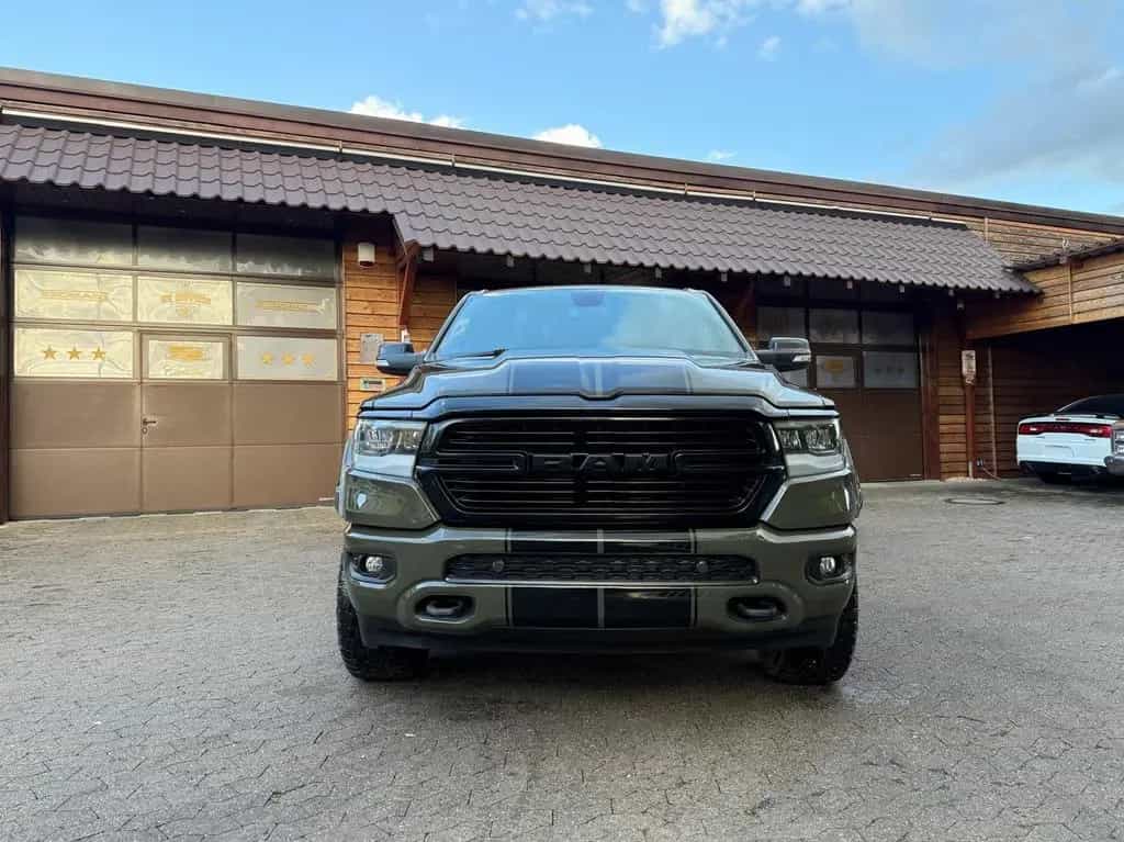 Dodge V8*OFFROAD*LIFT*ALCANTARA*4X4*NAVI*AHK*GARANTIE 12/2021-photo-7
