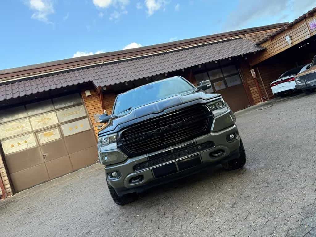 Dodge V8*OFFROAD*LIFT*ALCANTARA*4X4*NAVI*AHK*GARANTIE 12/2021-photo-8