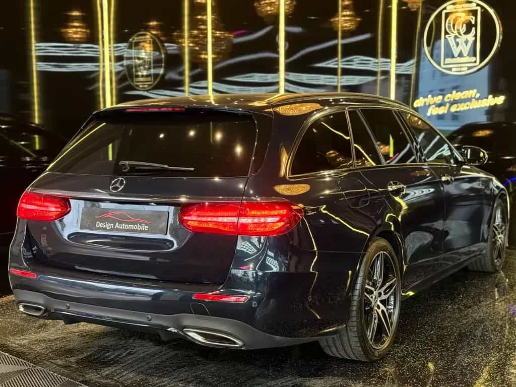 Mercedes-Benz E-Class 400 4Matic T-Modell*LUFT/KEYLESS/360*/MEMORY 10/2017-photo-4