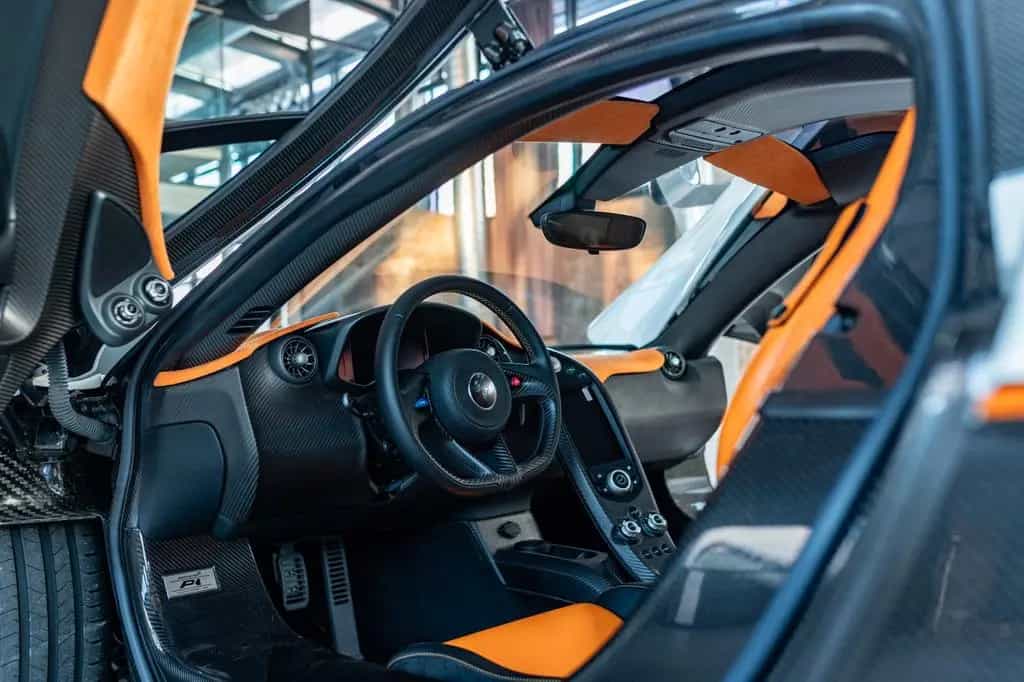 McLaren P1 by MSO 08/2015-photo-11