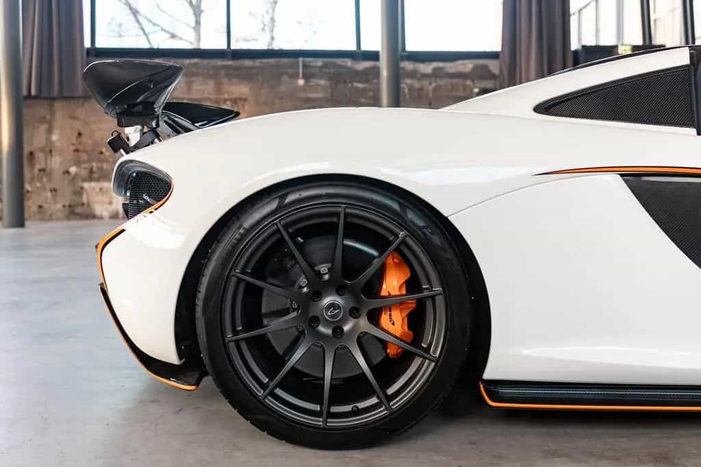 McLaren P1 by MSO 08/2015-photo-12