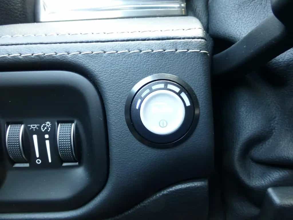 Dodge RAM HEMI Limited 5.7 PRINS LPG Luftfederung 07/2021-photo-16