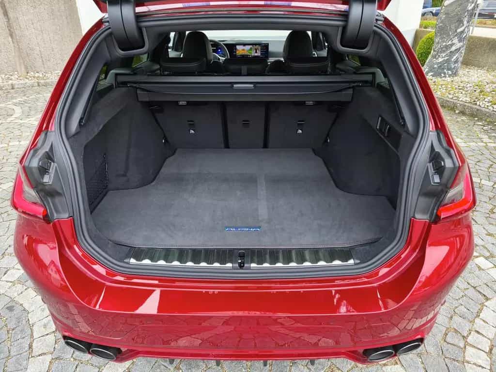 ALPINA D3 S Touring SWITCH-TRONIC Allrad 02/2025-photo-14