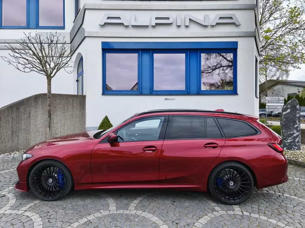 ALPINA D3 S Touring SWITCH-TRONIC Allrad 02/2025-photo-4
