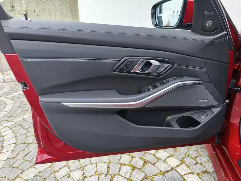 ALPINA D3 S Touring SWITCH-TRONIC Allrad 02/2025-photo-7