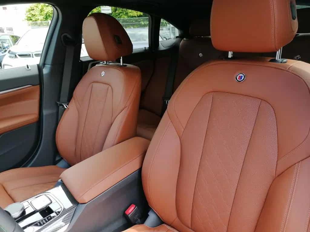 ALPINA D4 S Gran Coupe Standhzg AHK-klappbar NAVI H&K null-photo-17