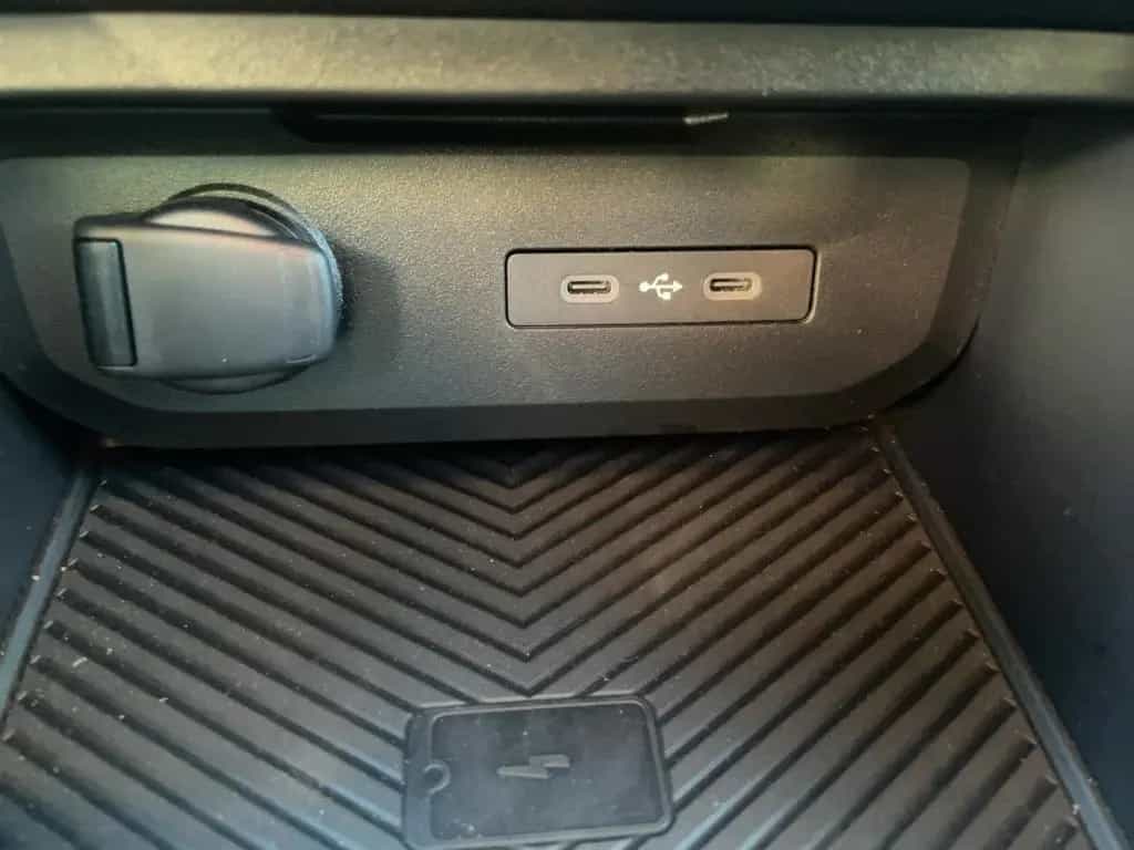 Dacia Duster Journey TCe 130 4x4 Klimaautomatik+Kamera 08/2025-photo-34