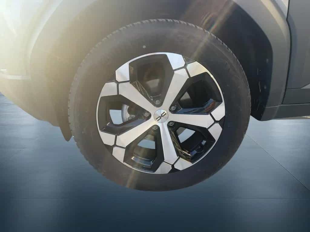 Dacia Duster Journey TCe 130 4x4 Klimaautomatik+Kamera 08/2025-photo-4