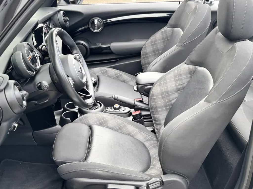 MINI One Cabrio Pepper 1.5 PDC NAVI TEMP TEIL-LEDER 05/2019-photo-13