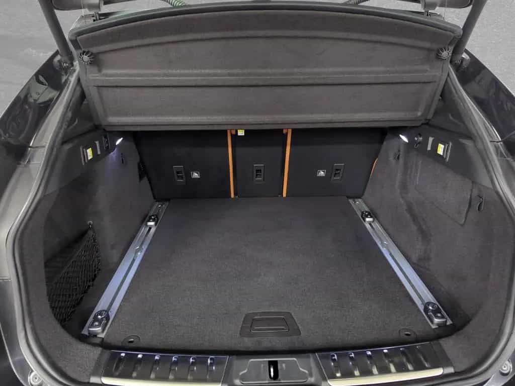 Jaguar F-Pace 30d Portfolio ACC AHK PANORAMA DAB 22 09/2019-photo-10