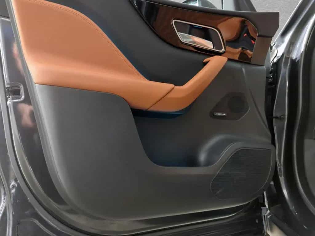 Jaguar F-Pace 30d Portfolio ACC AHK PANORAMA DAB 22 09/2019-photo-15